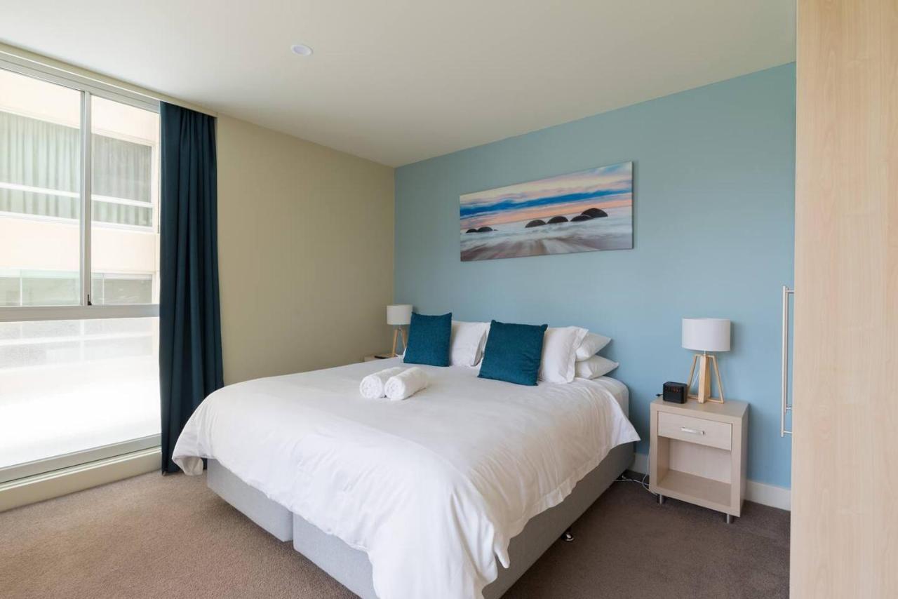 Beachside Luxury Apartments One&Two Bedroom in Beachfront Oaks Pier Building Glenelg Exterior foto